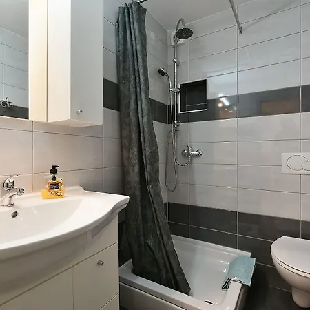 Apartament Fucane 1964 *