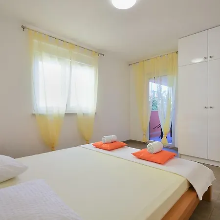 Apartament Fucane 1964 *